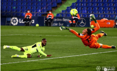 ŷ������ŷ���������������8�����׶���11�֣��ٴ�ǰ8��ȡ���˰�